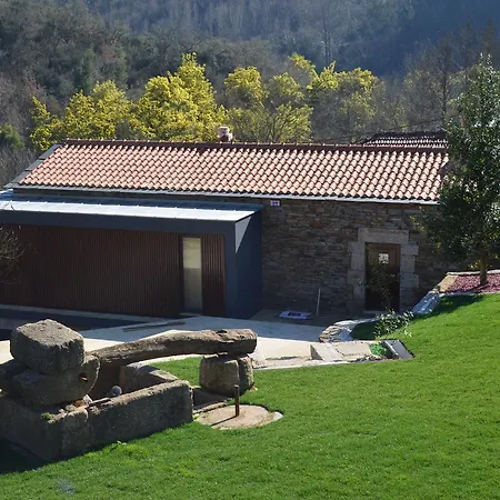 Rio Moment's Летний дом Каштелу-ди-Пайва